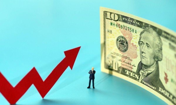 本地股票配资公司 汇率坐过山车！人民币为啥抖三抖？未来咋走？